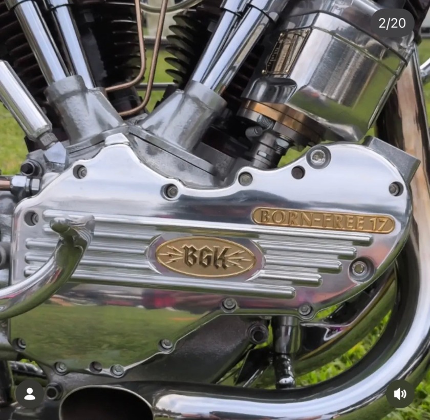 車両に刻まれた「BORN-FREE 17」 The “BORN-FREE 17” detail on the motorcycle
